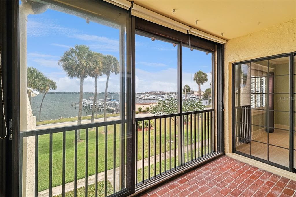 115 N INDIAN RIVER DRIVE 207 photo 2