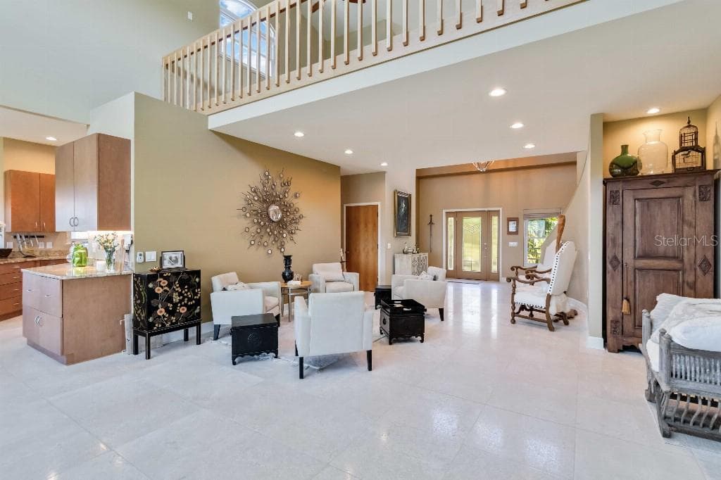 6511 BAYSHORE ROAD photo 10