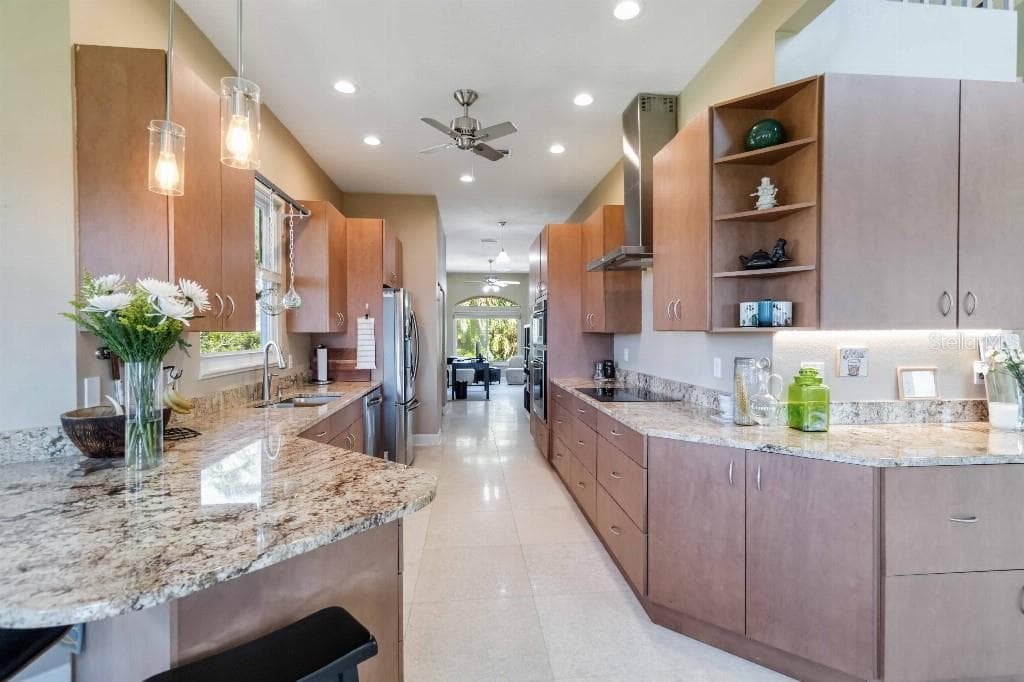 6511 BAYSHORE ROAD photo 15