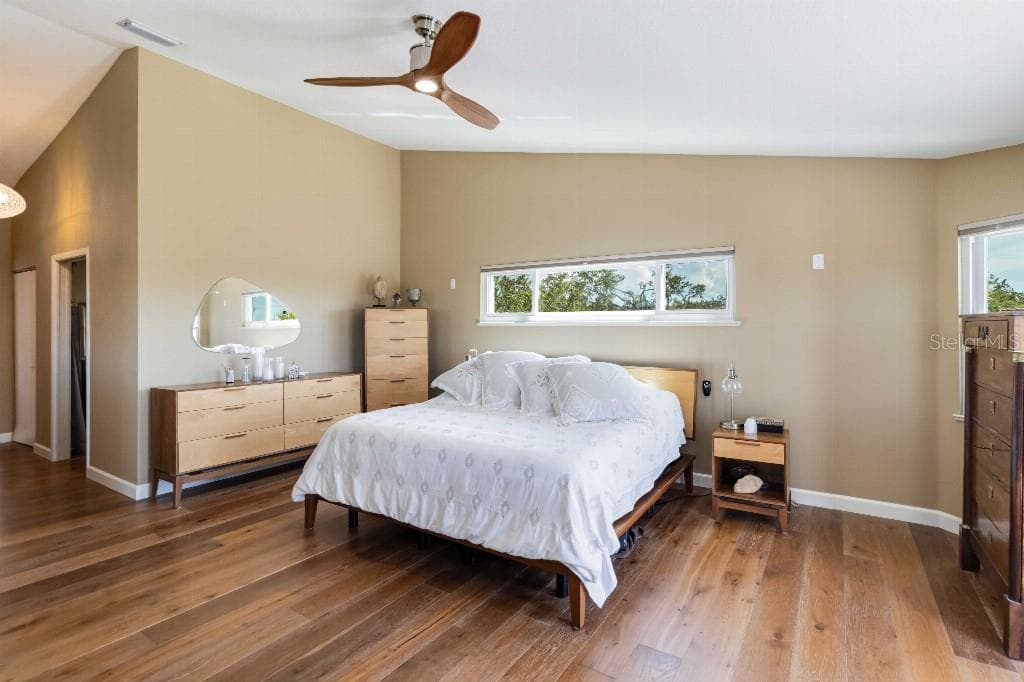 6511 BAYSHORE ROAD photo 25