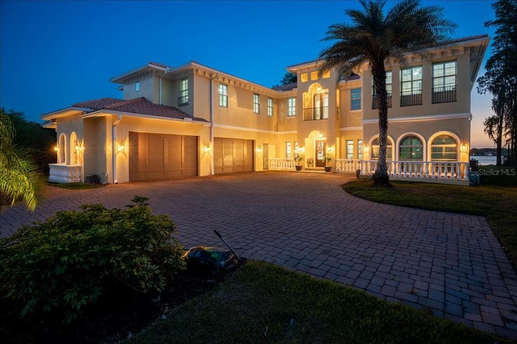 18258 WAYNE ROAD photo 9