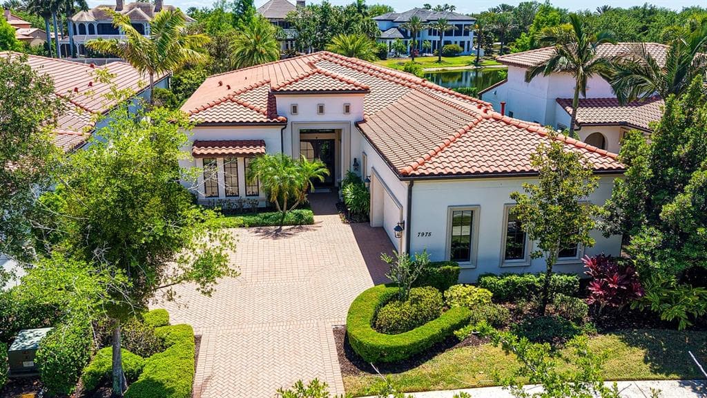 7975 MATERA COURT photo 1