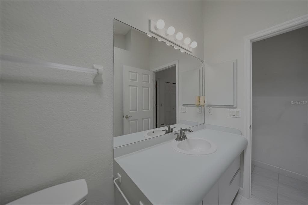 632 MONACO DRIVE photo 24