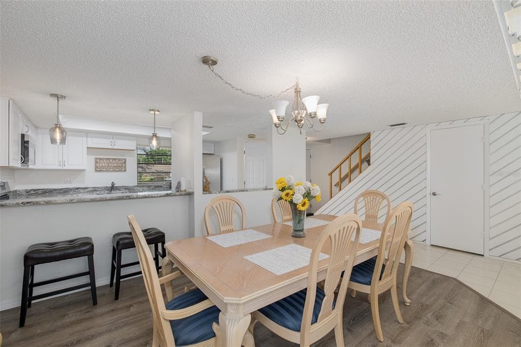 110 INGRID PLACE photo 18