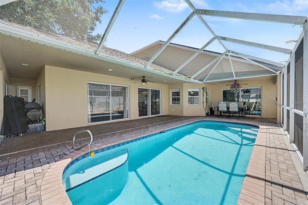 3621 TIPPERARY DRIVE photo 4