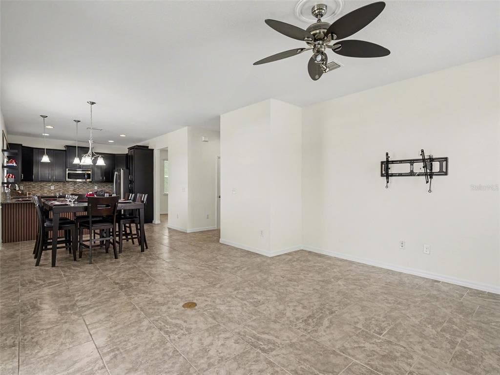 6417 KEY ISLAND AVE photo 9