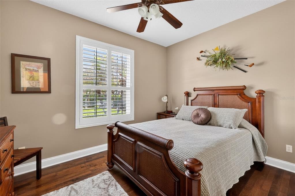 8041 SAINT JAMES WAY photo 25