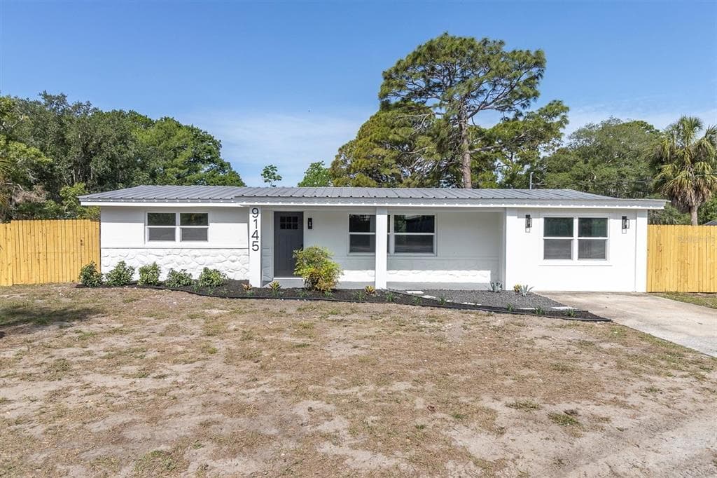 9145 OSCEOLA DRIVE photo 2