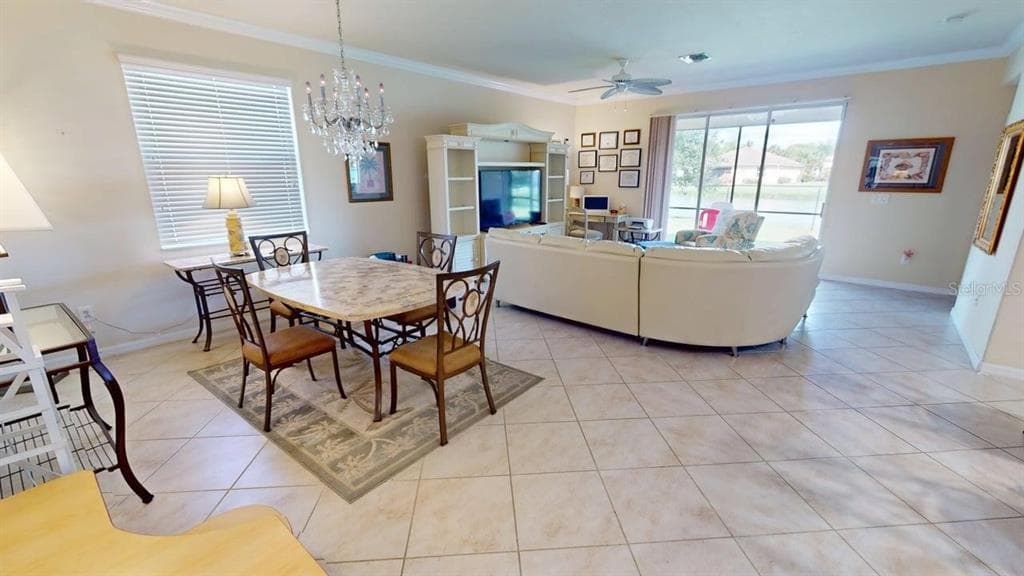 2571 LAURENTINA LANE photo 5