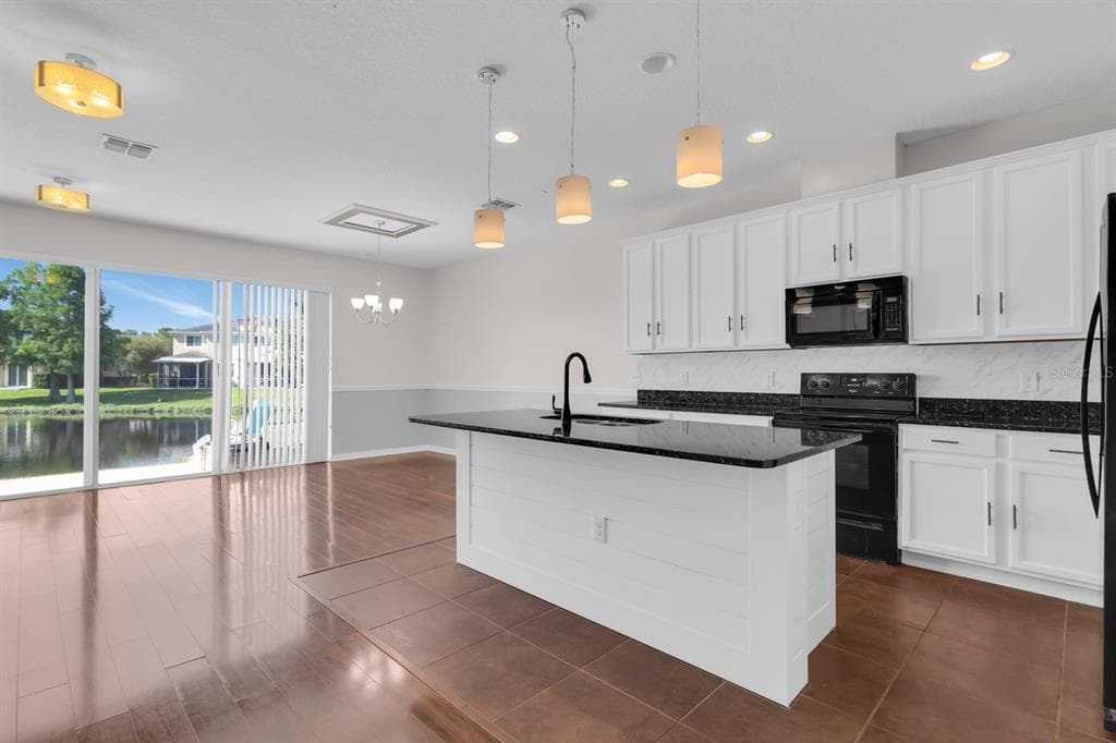 2726 RIVER LANDING DRIVE photo 2