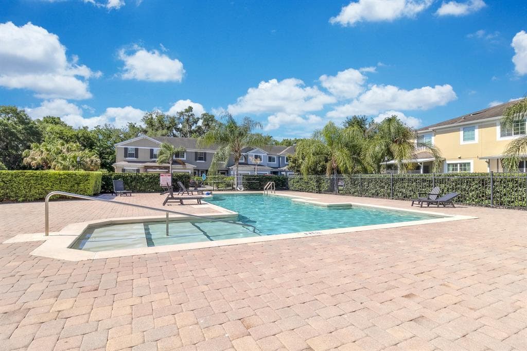 2726 RIVER LANDING DRIVE photo 11