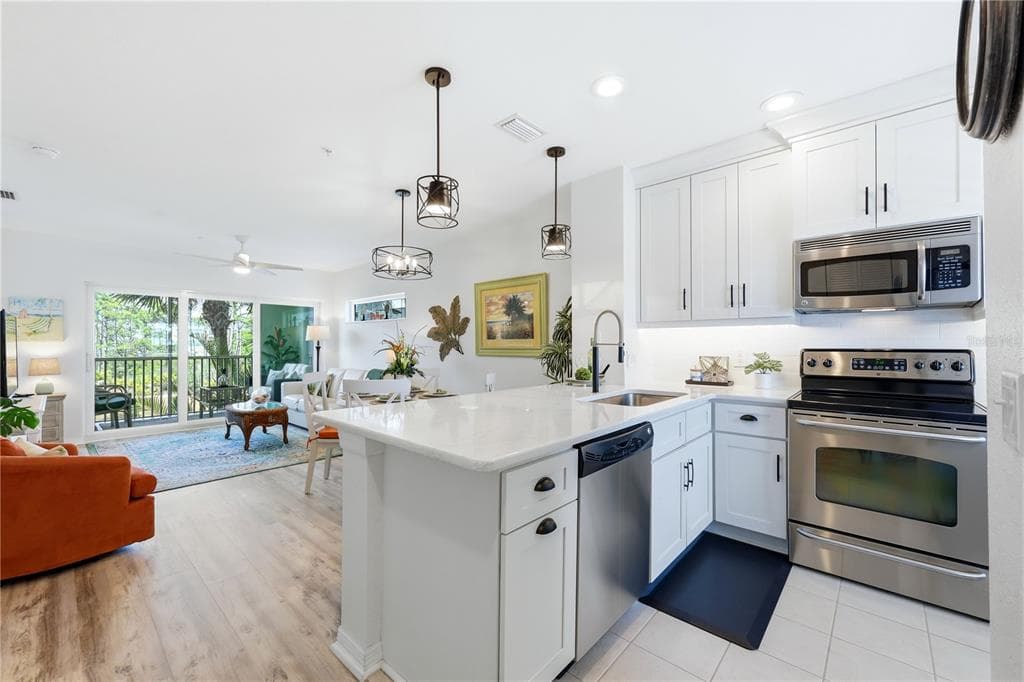 8405 PLACIDA ROAD 204 photo 6