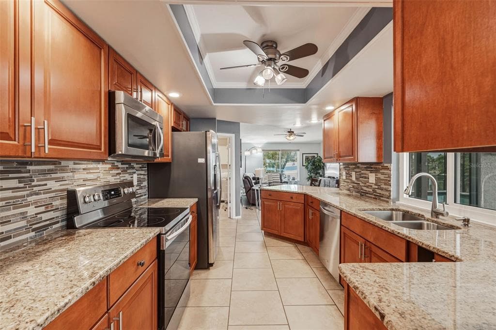 200 BELAIRE COURT photo 13