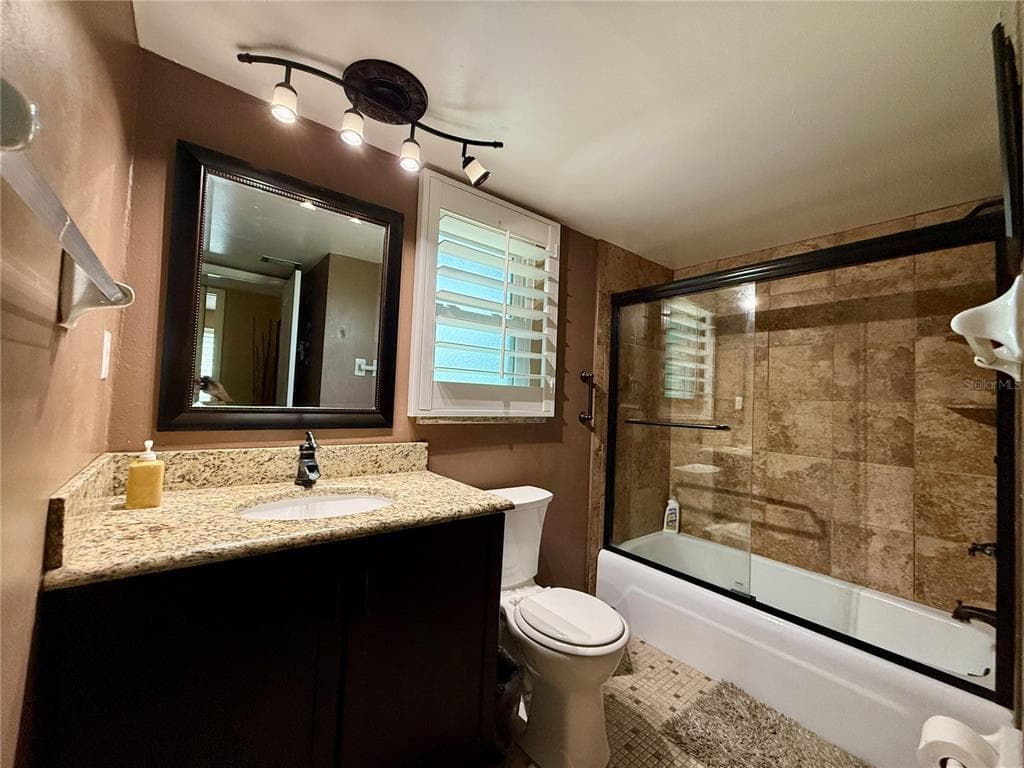 464 N PAULA DRIVE 313 photo 8