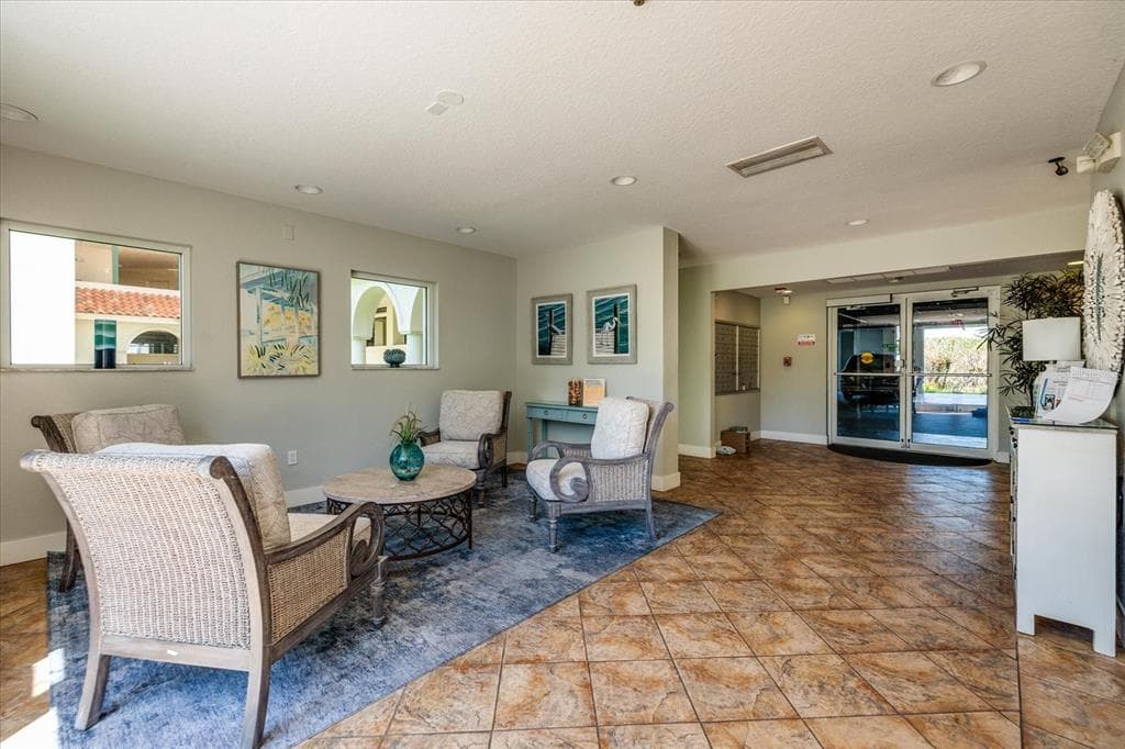 4801 OSPREY DRIVE S 207 photo 9
