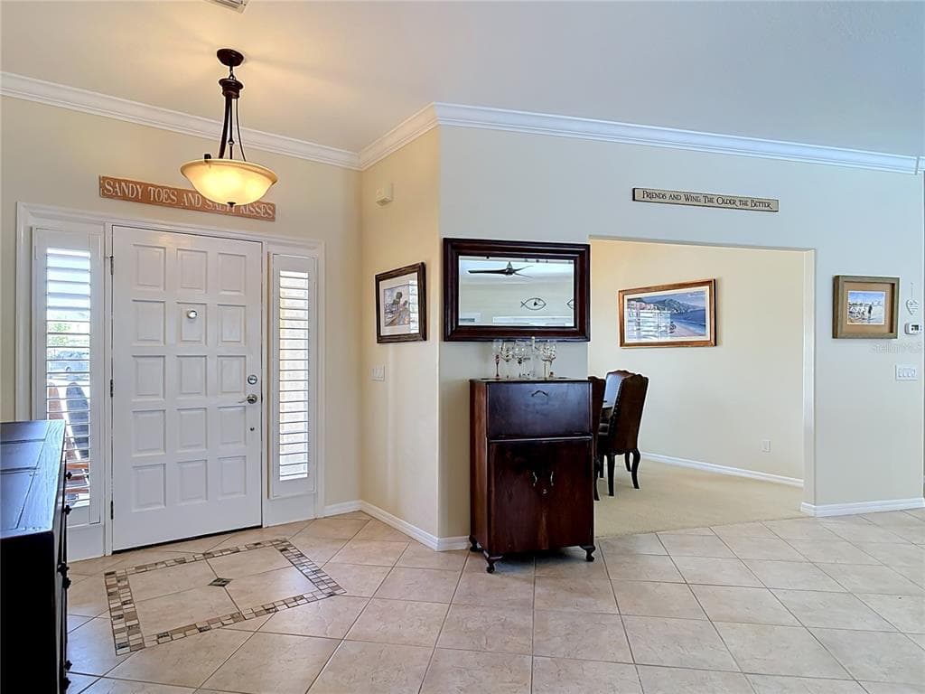 21 RICHMOND DR photo 15