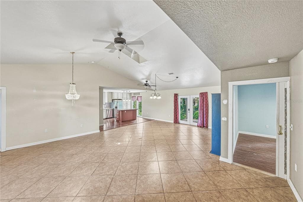 975 CALOOSA ESTATES DRIVE photo 12