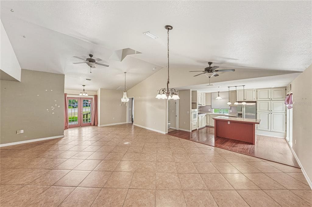 975 CALOOSA ESTATES DRIVE photo 14