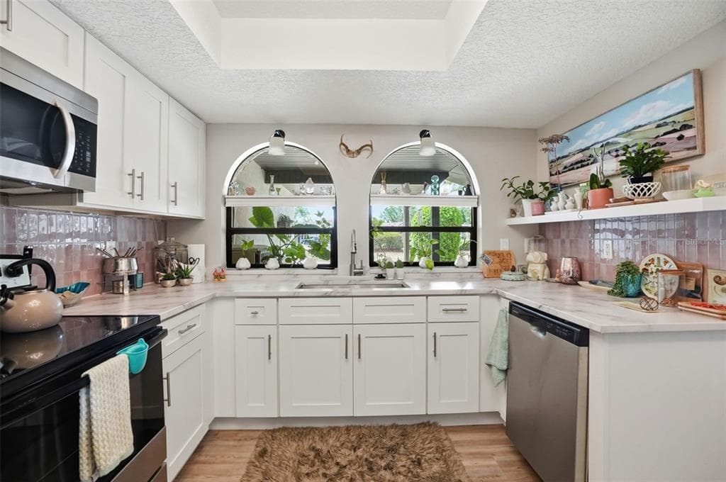 9143 LINGROVE ROAD photo 14