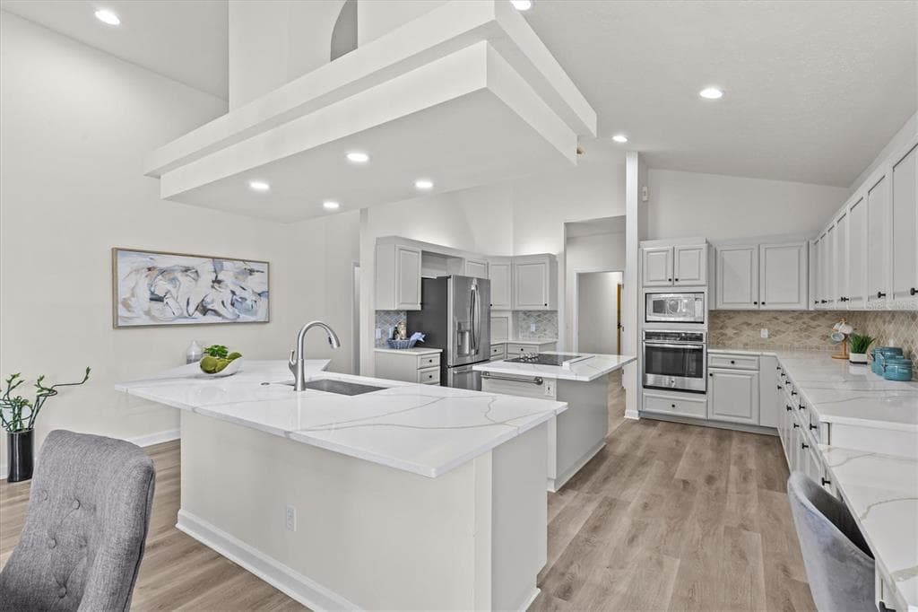 948 RIVERSIDE RIDGE ROAD photo 13