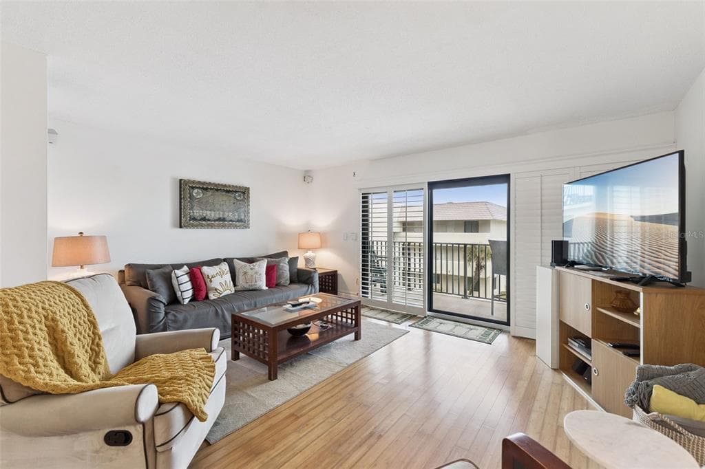 935 OCEAN SHORE BOULEVARD 3020 photo 7