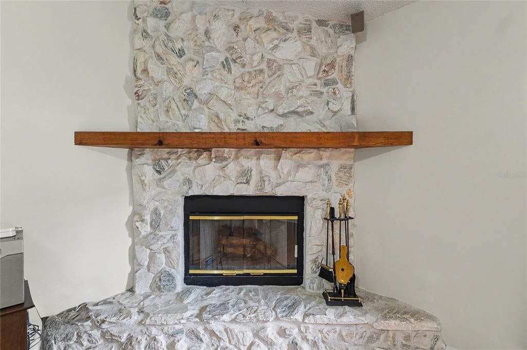 5657 29TH STREET CIRCLE E photo 16