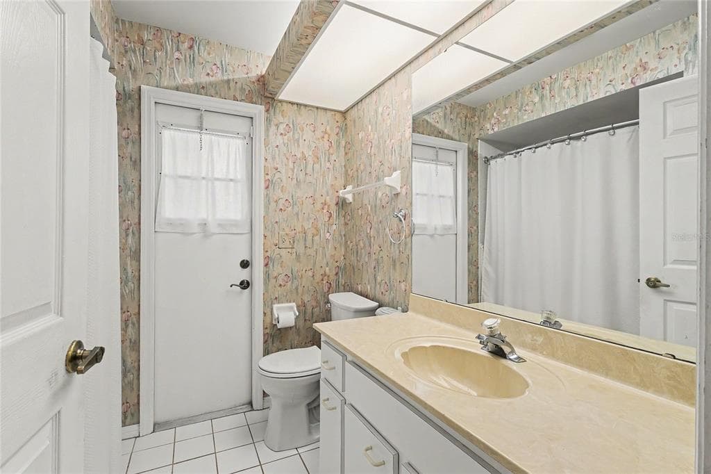 5657 29TH STREET CIRCLE E photo 19