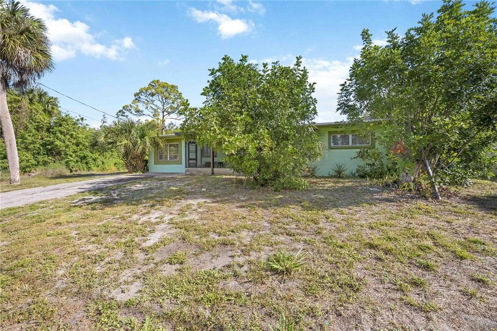 12308 URBINO STREET photo 2