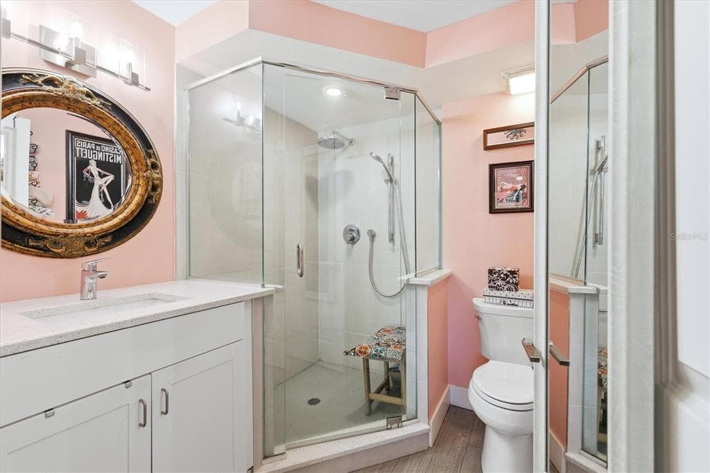 1650 PINE TREE LANE 103 photo 22