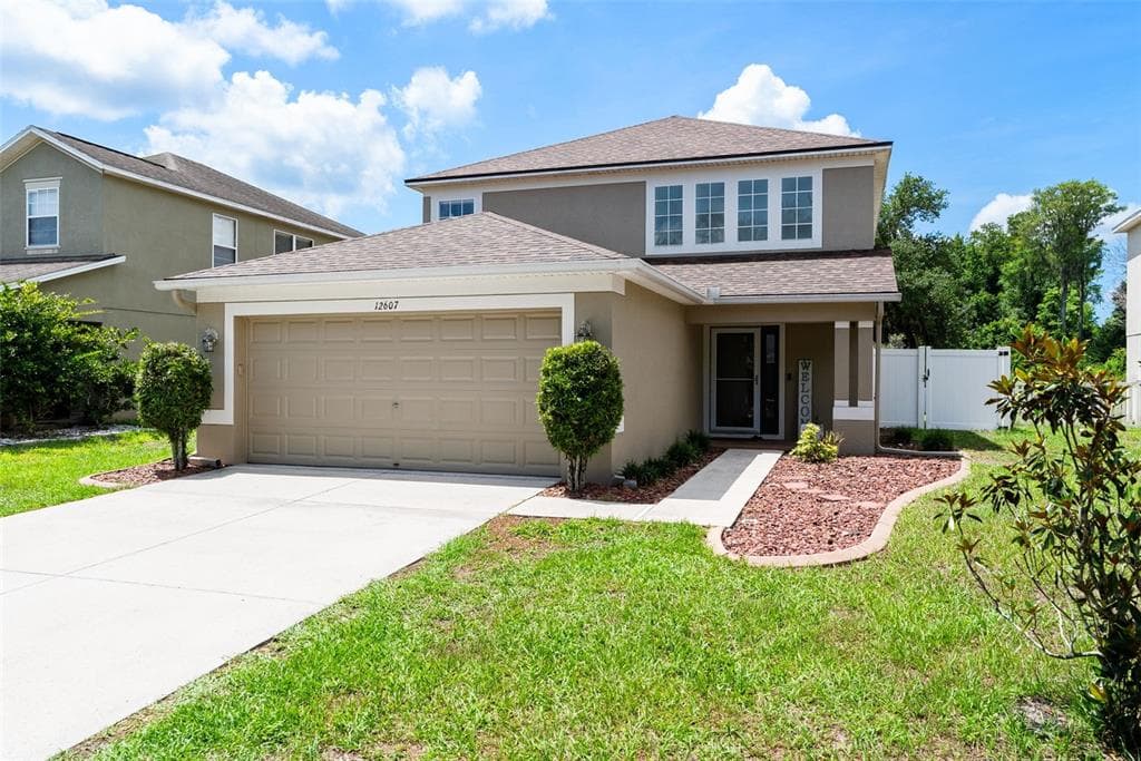 12607 CHENWOOD AVENUE photo 1