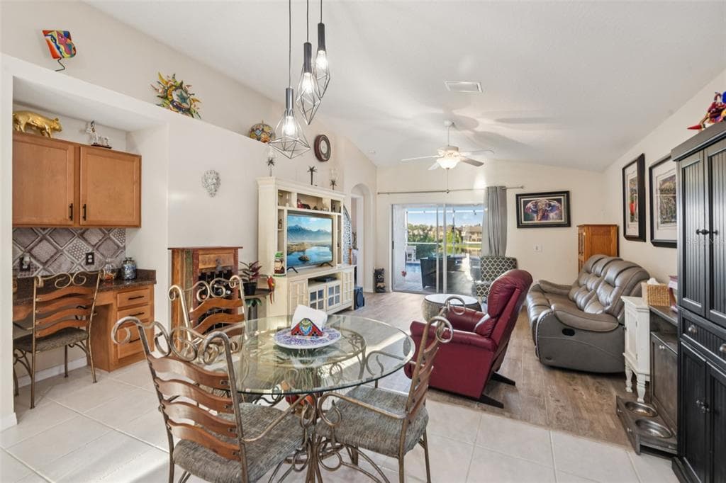 13908 CHALK HILL PLACE photo 9