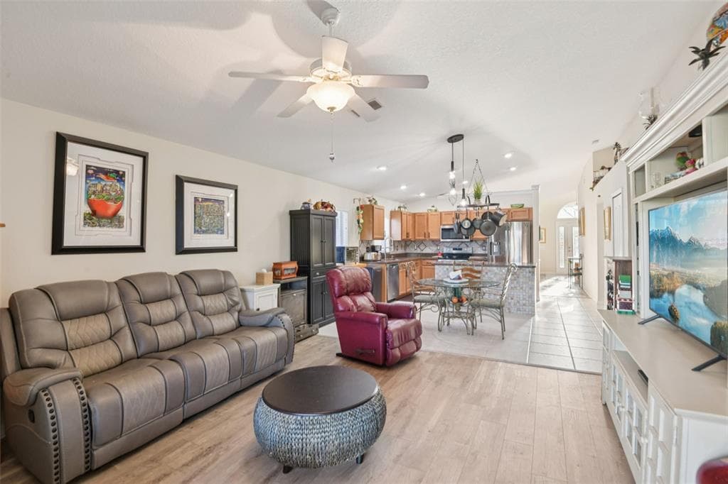 13908 CHALK HILL PLACE photo 10