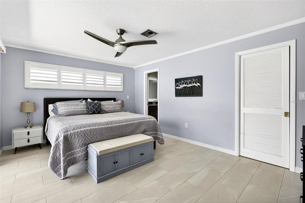 586 BAL HARBOR BOULEVARD photo 23