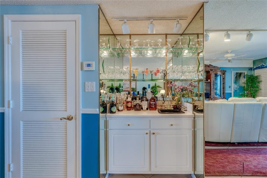 731 MARINA POINT DRIVE 731 photo 12