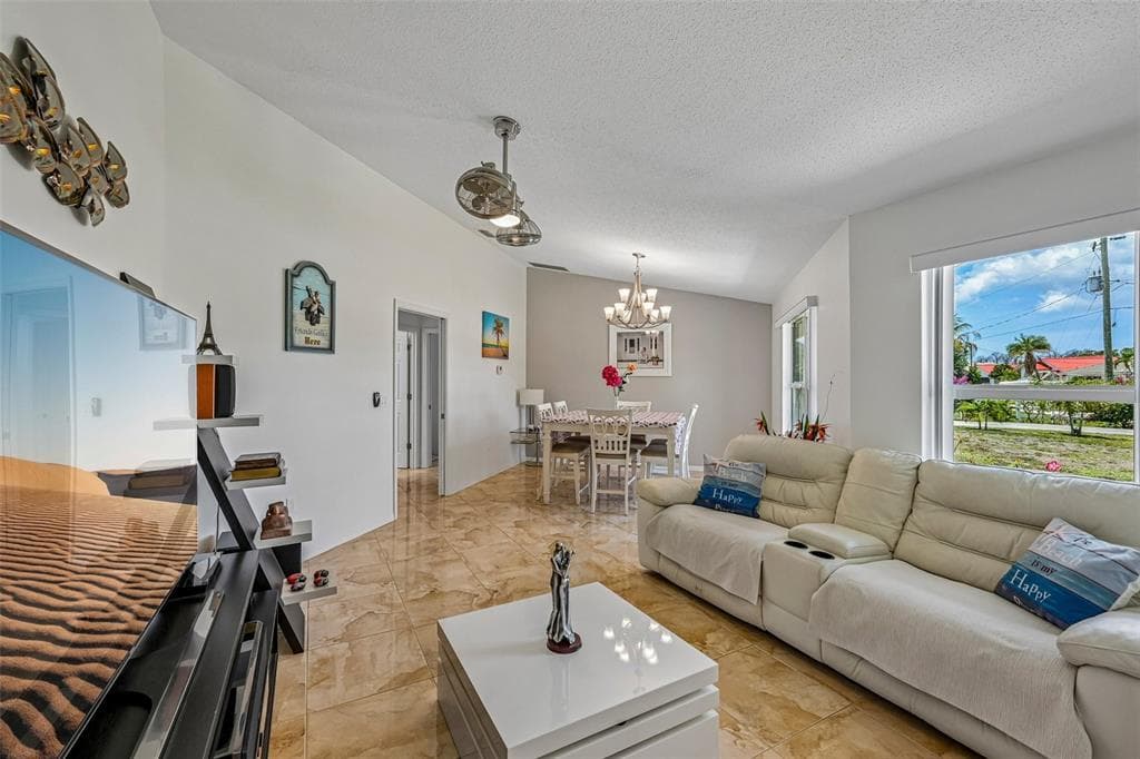 3072 MAUCK TERRACE photo 8