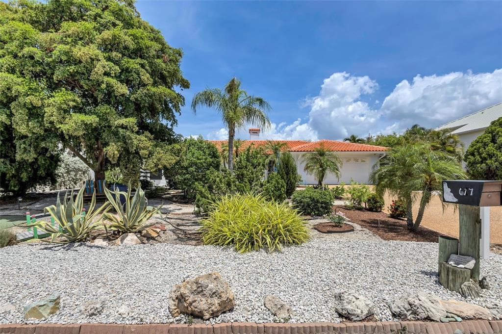 617 ROUNTREE DRIVE photo 8