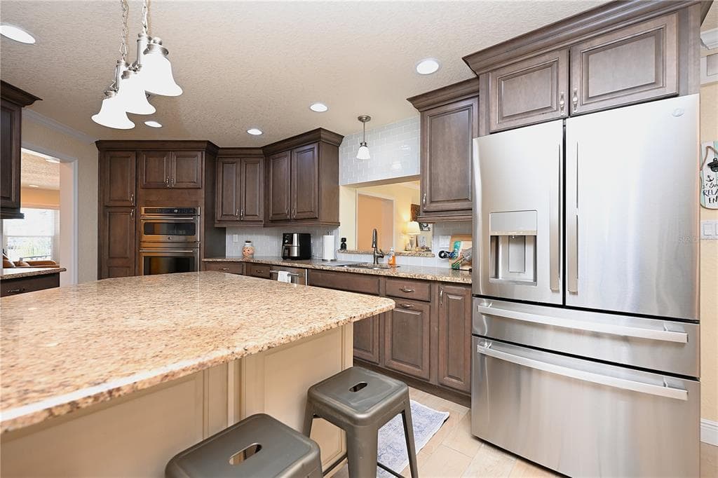 2240 LAKE ARIANA BOULEVARD photo 14