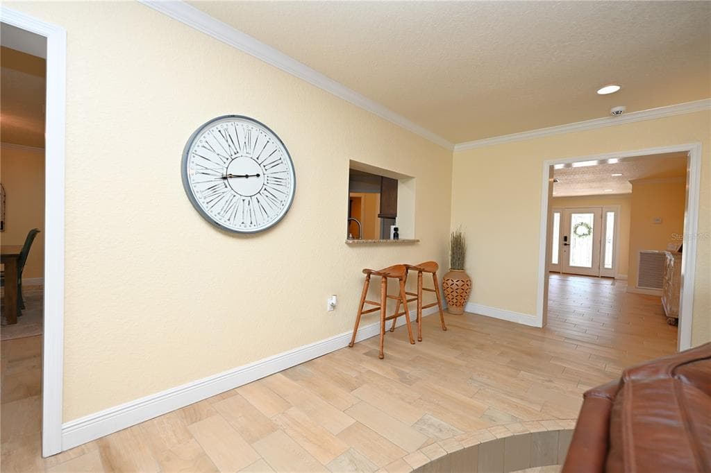 2240 LAKE ARIANA BOULEVARD photo 25
