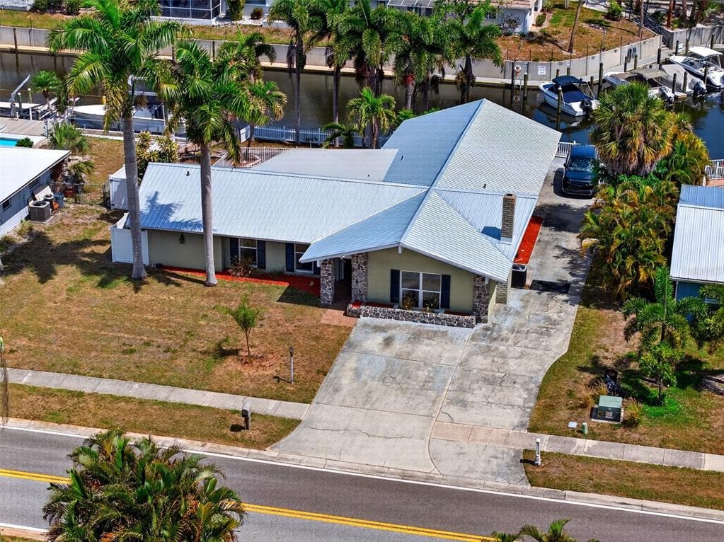 2555 CONSTITUTION BOULEVARD photo 3