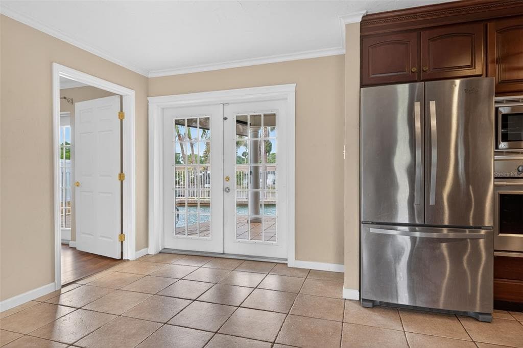 2555 CONSTITUTION BOULEVARD photo 11