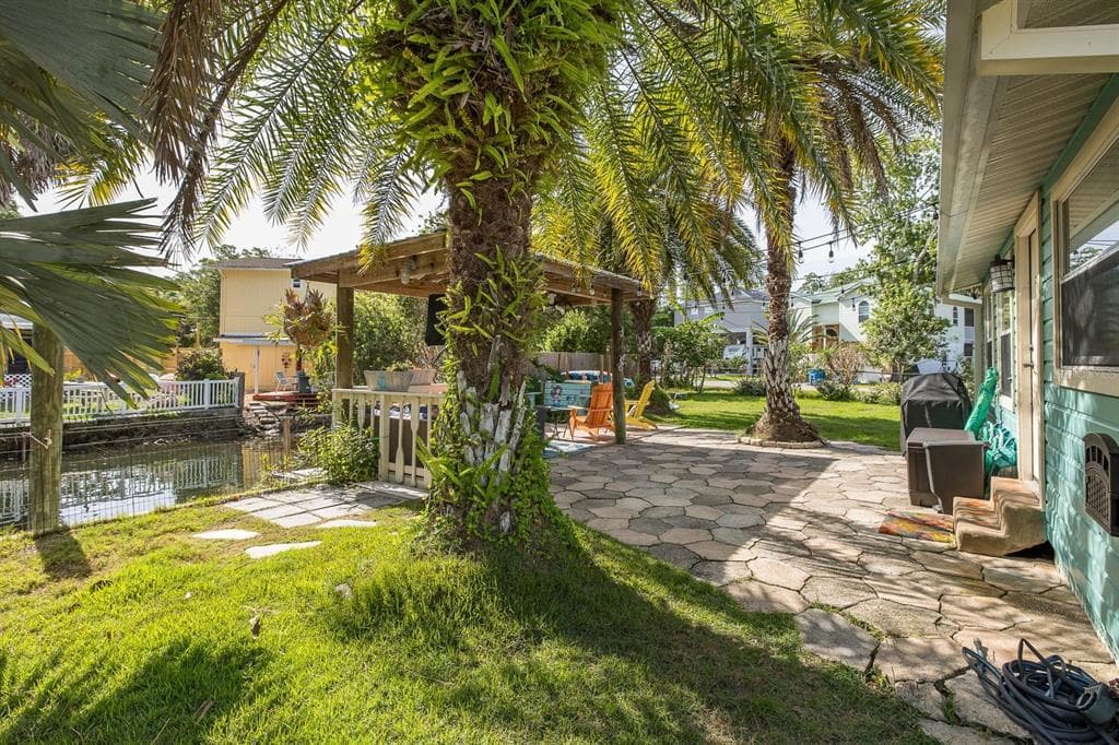 5473 DARLENE STREET photo 3