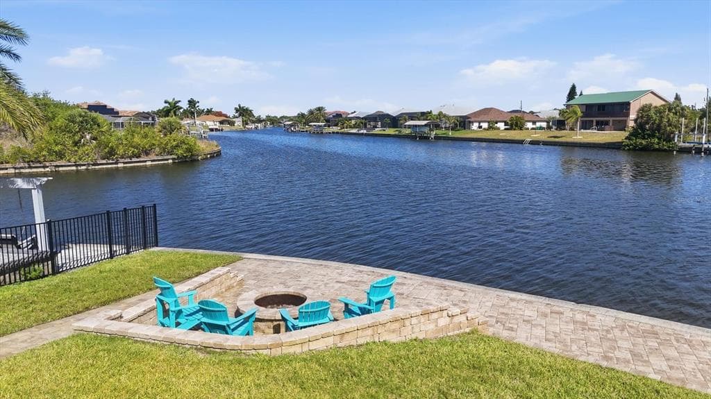 9266 MIGUE CIRCLE photo 3