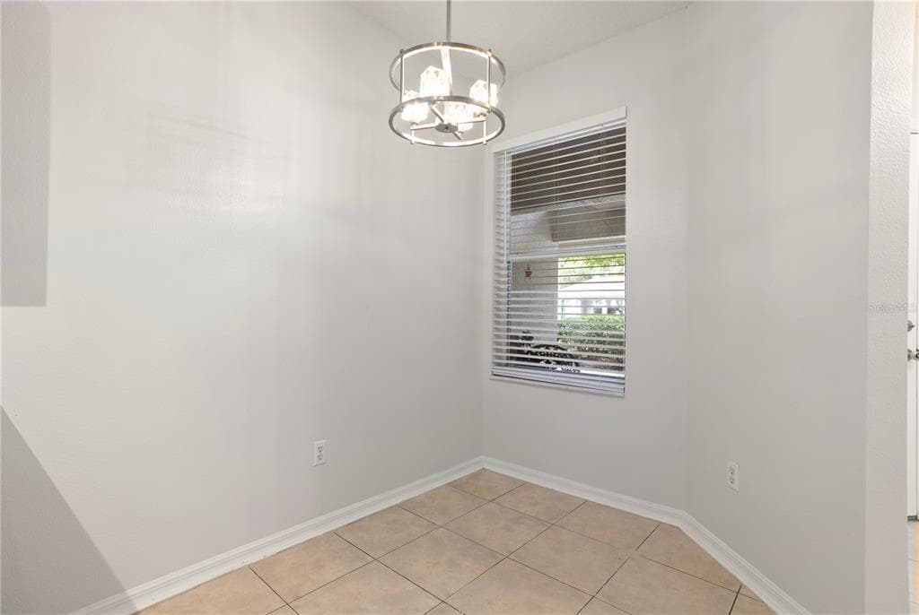 580 CRANES WAY 152 photo 12