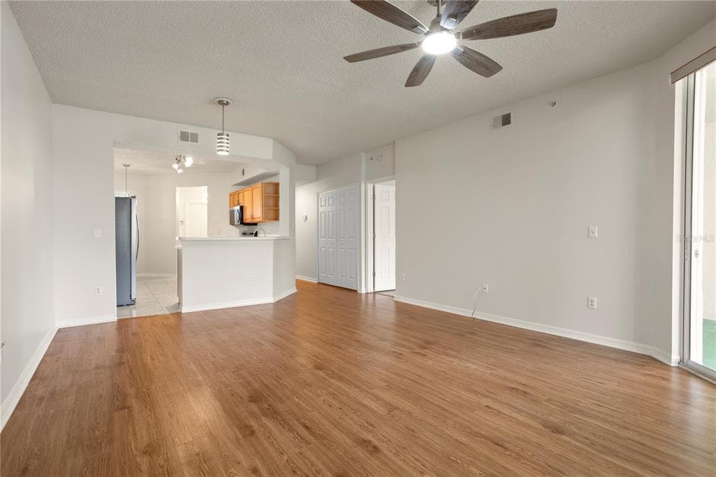 580 CRANES WAY 152 photo 5