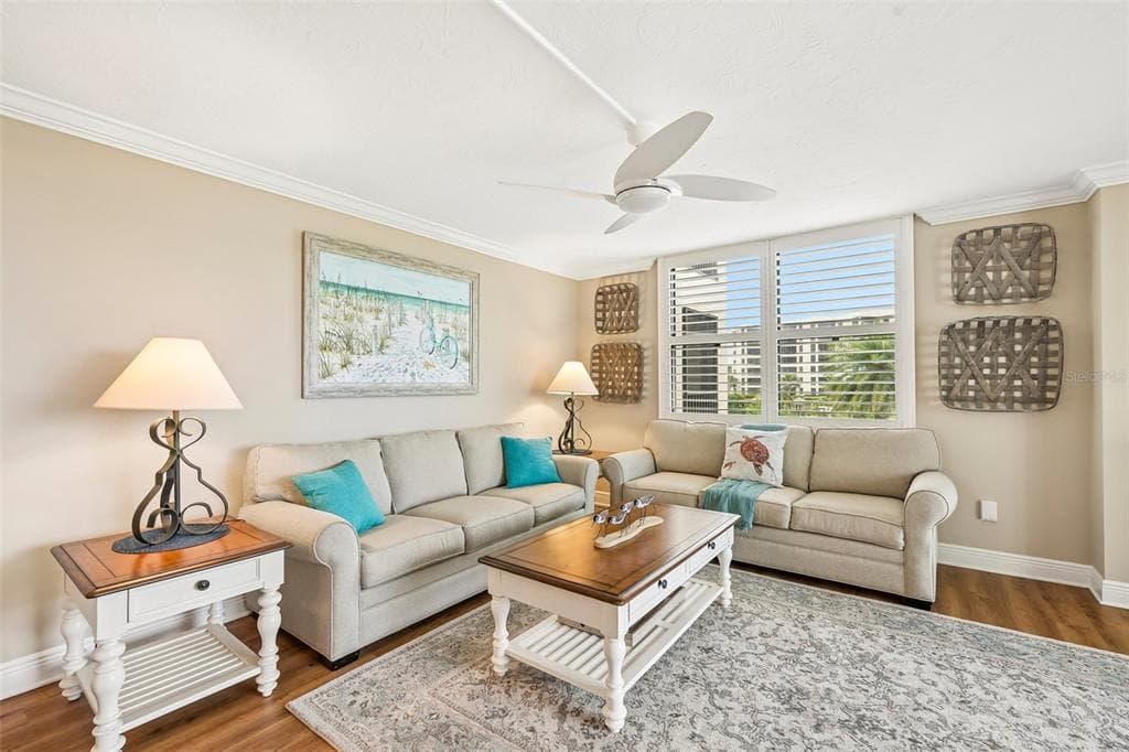 5760 MIDNIGHT PASS ROAD #209D photo 16