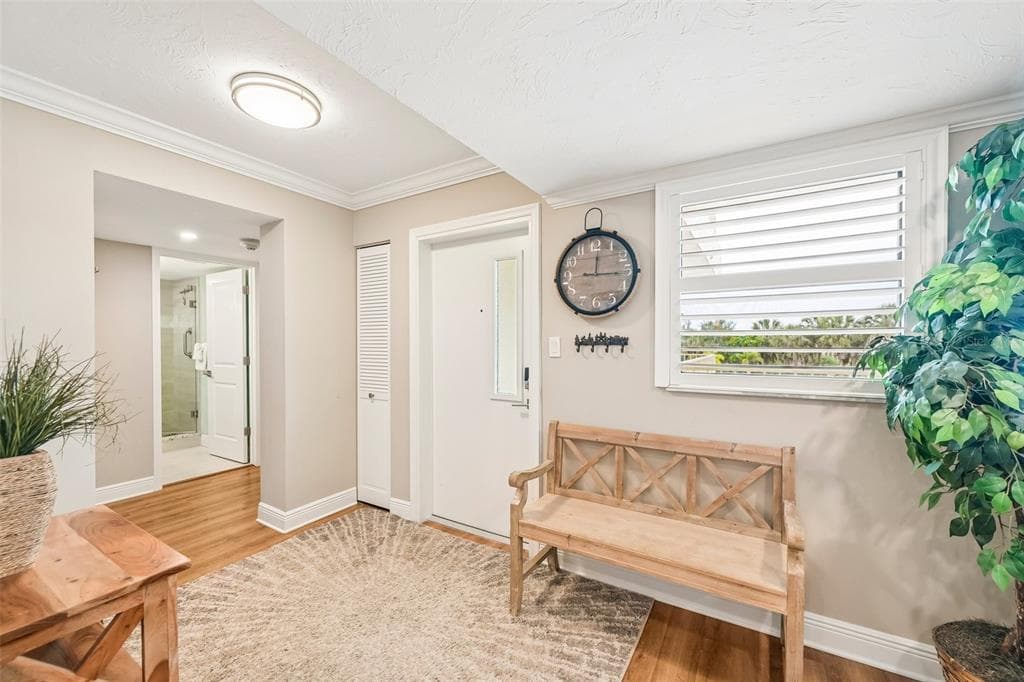 5760 MIDNIGHT PASS ROAD #209D photo 3