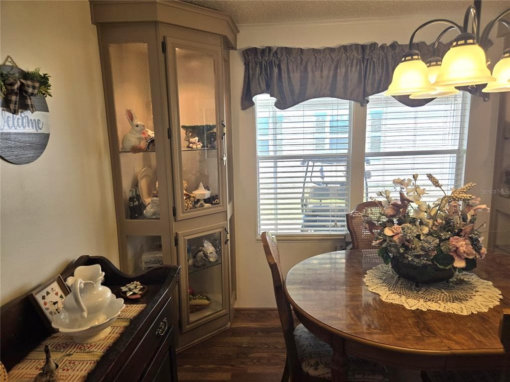 88 STRAPHMORE DRIVE photo 18
