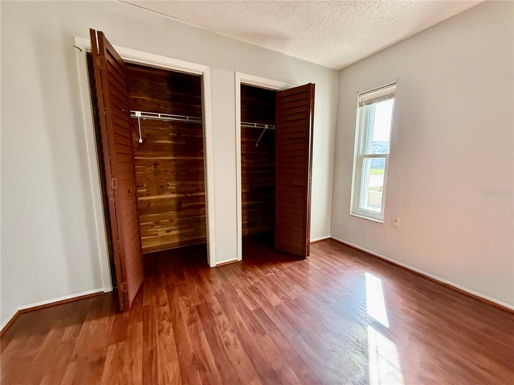 7607 VIENNA LANE photo 23