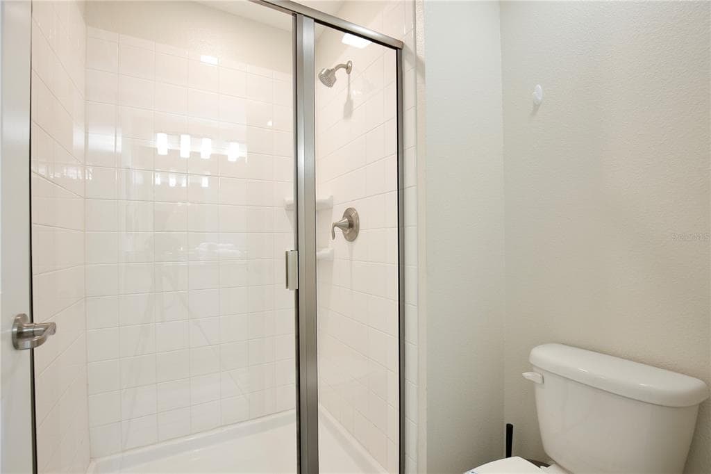 4887 ROMEO CIRCLE photo 22