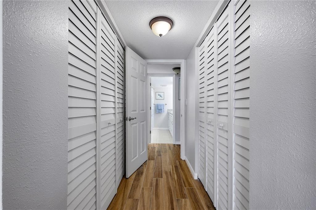 7400 SUNSHINE SKYWAY LANE S 111 photo 22